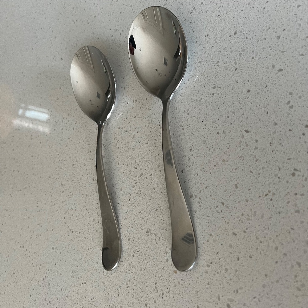 Gourmet Settings 2 Stainless Soup Spoons